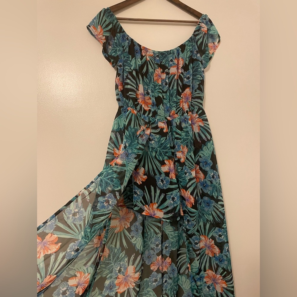 Toxik3 Open-Front Flutter Sleeve Off the Shoulder Flowy Vacation Beach Romper